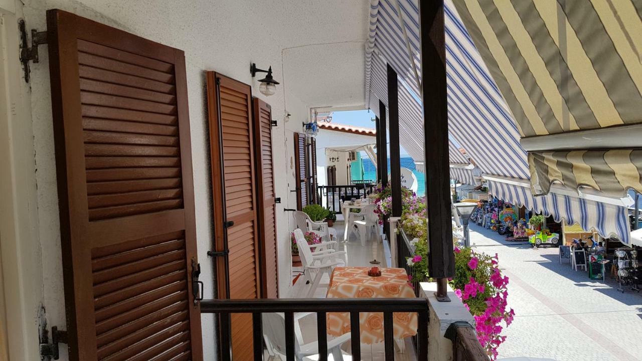 Cosy Family Apartment Near The Sea Polychrono Exterior foto