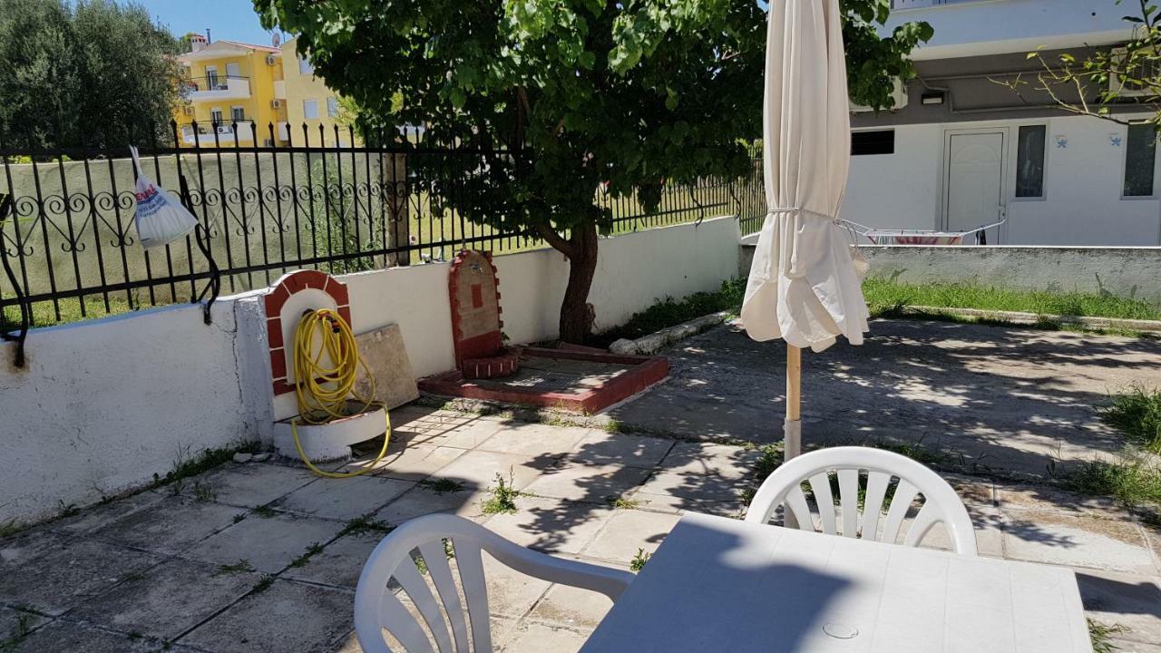Cosy Family Apartment Near The Sea Polychrono Exterior foto
